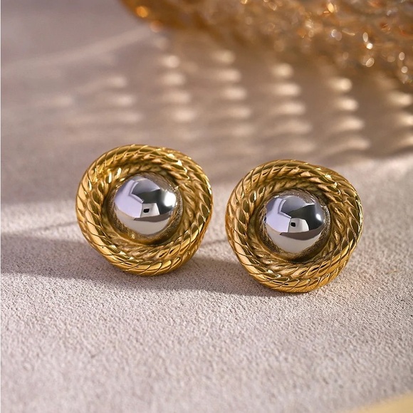 Two Tone Textured Circle Earrings*Round Earrings*Naomi Earrings - Picture 4 of 7